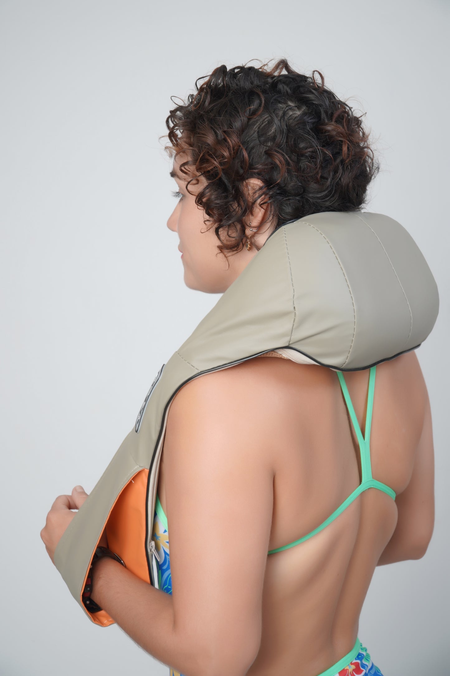 Masajeador de Cuello, Espalda y Brazos